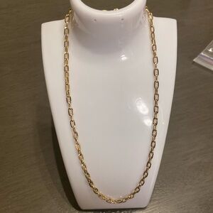 Gold Tone Chainlink Necklace
